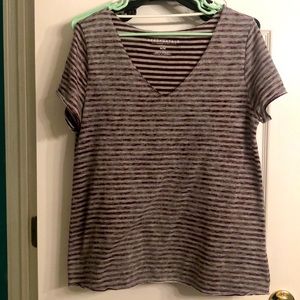 Aeropostale T-SHIRT (M) - NWOT